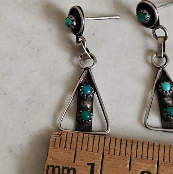 Vintage Southwestern Native American Turquoise Snake Eyes Drop Earrings - Picture 10 of 13